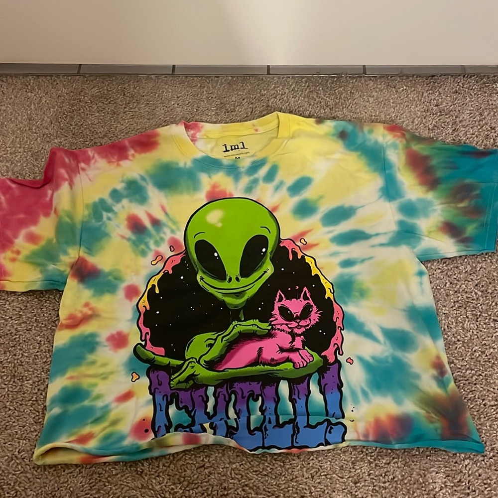 Fun tye dye cropped tee